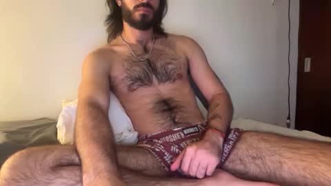 Snapshot of brunobaibe3399 chatting on 05-19-26, 05:14 Sebastian online show from 05-19-26, 05:14
