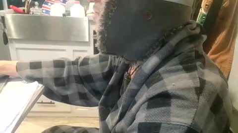 Snapshot of brushsquach chatting on 11-16-25, 07:52 Steve... aka SkinnieDippin aka TimberTramp online show from 11-16-25, 07:52