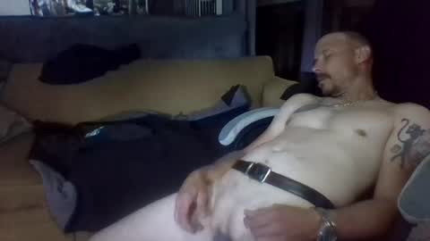 brutal3anddone online show from 11-19-25, 04:29