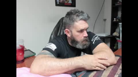 Snapshot of brutalmaster1983 chatting on 06-08-26, 09:48 BRUTALMASTER1983 online show from 06-08-26, 09:48