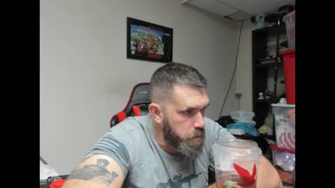 Snapshot of brutalmaster1983 chatting on 07-10-26, 09:45 BRUTALMASTER1983 online show from 07-10-26, 09:45