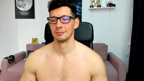 Snapshot of brutusk1 chatting on 05-20-26, 06:52 Brutus K online show from 05-20-26, 06:52