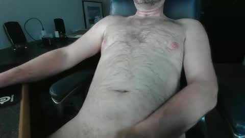 Snapshot of bryanbrwn2001 chatting on 04-23-26, 01:02 bryanbrwn2001 online show from 04-23-26, 01:02