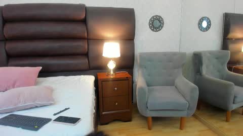 Snapshot of bryannamiller chatting on 11-23-25, 01:22 bryannamiller online show from 11-23-25, 01:22