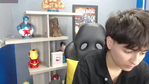 Snapshot of bryce_evans chatting on 02-13-25, 10:22 B R Y C E  online show from 02-13-25, 10:22