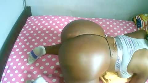 Snapshot of bryvanna_sweet chatting on 12-15-24, 11:23 dee online show from 12-15-24, 11:23