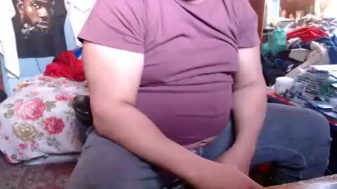 Snapshot of bubbasmalls chatting on 01-12-25, 08:57 Bubba Smalls online show from 01-12-25, 08:57