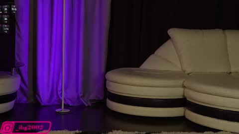 Bubble  gum  online show from 02-21-25, 02:06