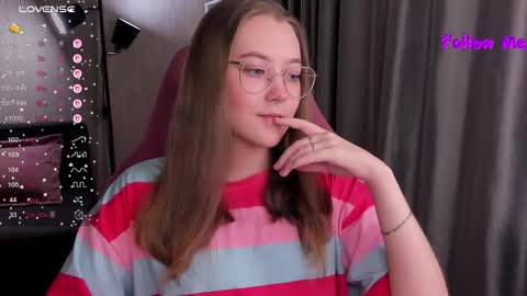 Snapshot of bubble_bunny chatting on 02-12-26, 11:22 Ruby online show from 02-12-26, 11:22