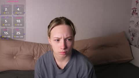 Snapshot of bubblebbb chatting on 12-01-25, 04:17 Sabrina online show from 12-01-25, 04:17