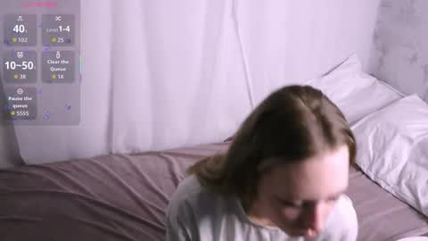 Snapshot of bubblebbb chatting on 01-11-26, 04:17 Sabrina online show from 01-11-26, 04:17