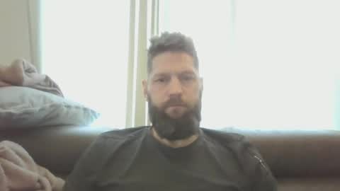 Snapshot of bubblebee1982 chatting on 01-18-25, 09:02 bubblebee1982 online show from 01-18-25, 09:02