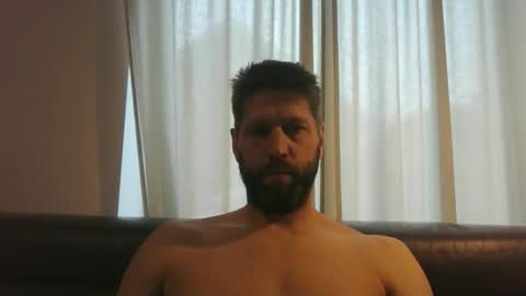 Snapshot of bubblebee1982 chatting on 10-02-25, 07:04 bubblebee1982 online show from 10-02-25, 07:04