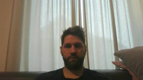 Snapshot of bubblebee1982 chatting on 12-14-25, 10:09 bubblebee1982 online show from 12-14-25, 10:09