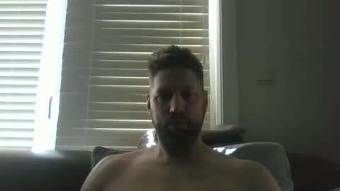 bubblebee1982 online show from 05-10-26, 06:40