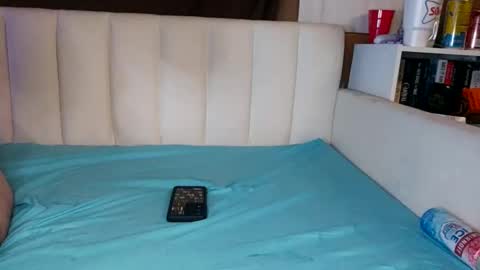 Snapshot of bubblebutt417 chatting on 11-09-25, 03:16 Max candi online show from 11-09-25, 03:16