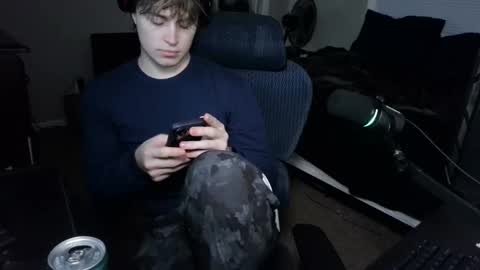 BubblebuttBdn online show from 12-17-25, 12:38