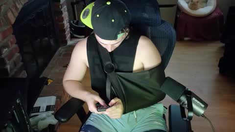 BubblebuttBdn online show from 05-17-26, 11:34