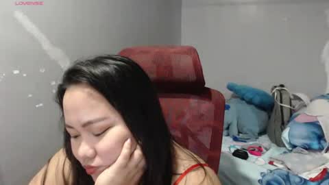 Snapshot of bubblebuttpinay chatting on 06-29-26, 10:15 Sunshine online show from 06-29-26, 10:15
