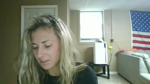 Snapshot of bubblesxxx615xxx601 chatting on 06-12-26, 09:14 bubbles online show from 06-12-26, 09:14