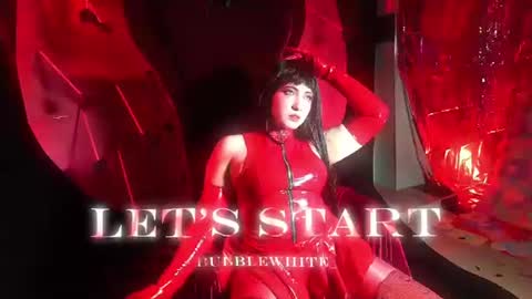 Snapshot of bubblew_art chatting on 06-17-26, 12:57 online show from 06-17-26, 12:57