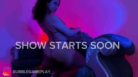 Snapshot of bubblewhite_ chatting on 02-11-25, 11:21 BubbleJereth online show from 02-11-25, 11:21