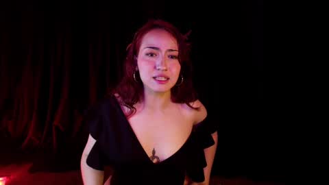 Snapshot of bubblewhite_ chatting on 03-05-25, 05:50 BubbleJereth online show from 03-05-25, 05:50