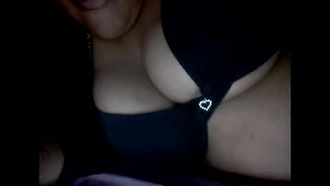 Snapshot of bubblgum3 chatting on 05-14-26, 02:40 koko kisses online show from 05-14-26, 02:40