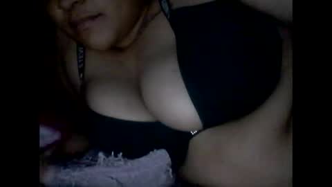 Snapshot of bubblgum3 chatting on 05-15-26, 01:23 koko kisses online show from 05-15-26, 01:23