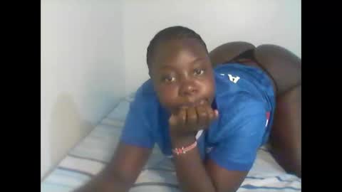 bubbly_ass30 online show from 01-15-26, 04:33