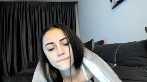 bubyluxe online show from 04-28-26, 02:27