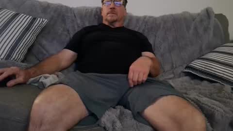 Snapshot of buck_camstar chatting on 03-17-26, 05:55 Buck online show from 03-17-26, 05:55