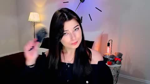 Snapshot of buckssbunny chatting on 05-18-26, 01:28 Ari online show from 05-18-26, 01:28