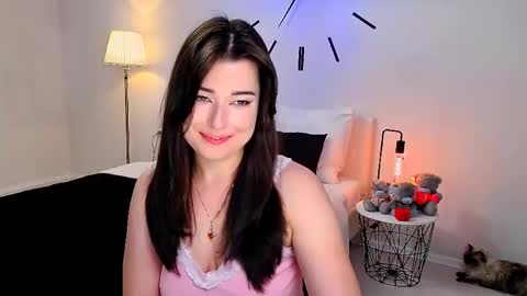 Snapshot of buckssbunny chatting on 05-22-26, 12:11 Ari online show from 05-22-26, 12:11