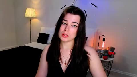 Snapshot of buckssbunny chatting on 05-26-26, 11:39 Ari online show from 05-26-26, 11:39