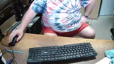 Snapshot of bucku2 chatting on 06-14-26, 01:24 Bucku2 online show from 06-14-26, 01:24