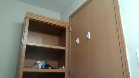 Snapshot of bud42o chatting on 10-07-25, 04:42 Bud42o online show from 10-07-25, 04:42