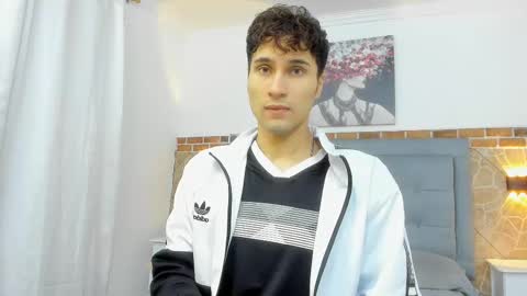 Snapshot of buddy_whitte chatting on 02-09-25, 11:25 Buddy Whitte online show from 02-09-25, 11:25