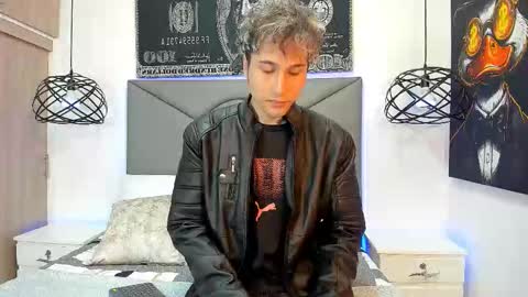 Snapshot of buddy_whitte chatting on 10-22-25, 12:16 Buddy Whitte online show from 10-22-25, 12:16