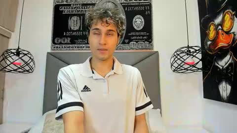 Snapshot of buddy_whitte chatting on 11-05-25, 12:16 Buddy Whitte online show from 11-05-25, 12:16