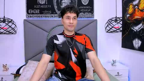 Snapshot of buddy_whitte chatting on 04-28-26, 04:45 Buddy Whitte online show from 04-28-26, 04:45