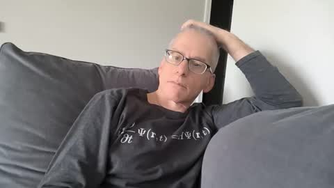 Snapshot of budman004 chatting on 05-16-26, 07:12 budman004 online show from 05-16-26, 07:12