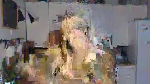 Snapshot of buffyextasy chatting on 10-06-25, 07:50 Buffy online show from 10-06-25, 07:50