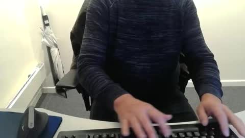 buggemann online show from 10-27-25, 03:54