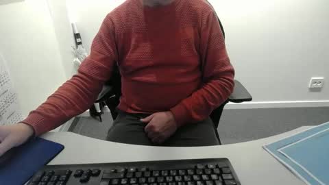 buggemann online show from 11-18-25, 04:06