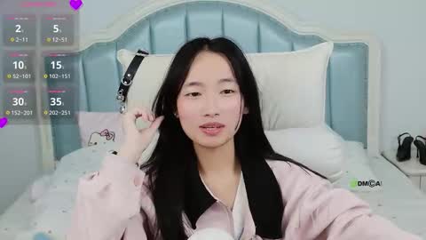 Sandy----xx online show from 11-20-25, 12:27