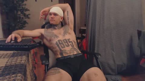 Dmitriy  online show from 01-29-25, 07:04