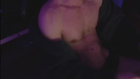 Snapshot of bulberg chatting on 12-25-24, 08:28 bulberg online show from 12-25-24, 08:28