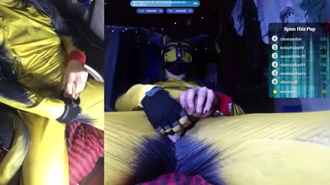 Snapshot of bulgetasticc chatting on 10-21-25, 10:32 BulgetasticC online show from 10-21-25, 10:32