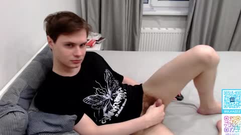 Snapshot of bulkazziz chatting on 02-19-25, 05:16 Chris online show from 02-19-25, 05:16